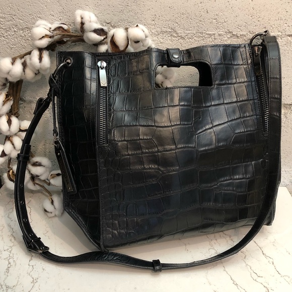 Via Spiga Handbags - Via Spiga Petra Tote
